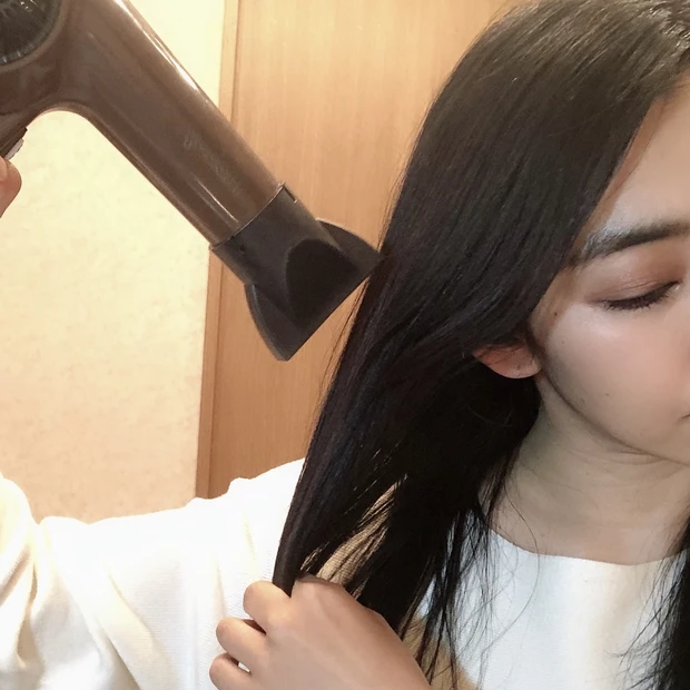 ヘアメイクアーティスト直伝!100%ピュアなヘアオイル『ヘアレシピ 和の実』の使い方!_4