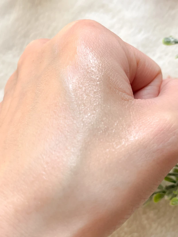 ＼ピュアビタミンC美容液／ケアナボーテの美容液を続けてみて♩_3