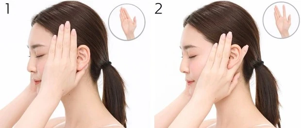 頭皮ブラシの使い方 マッサージのやり方 耳周りのストレッチ