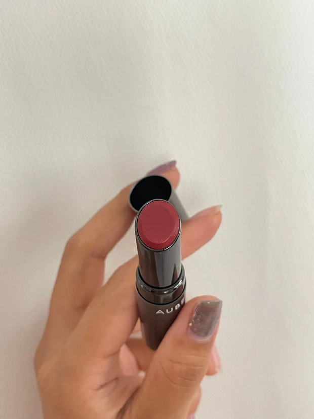 AUBE オーブ　タイムレスカラーリップ