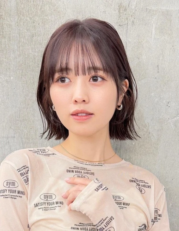  【春におすすめの髪型】ボブへア12選  エアリー質感の切りっぱなしボブ