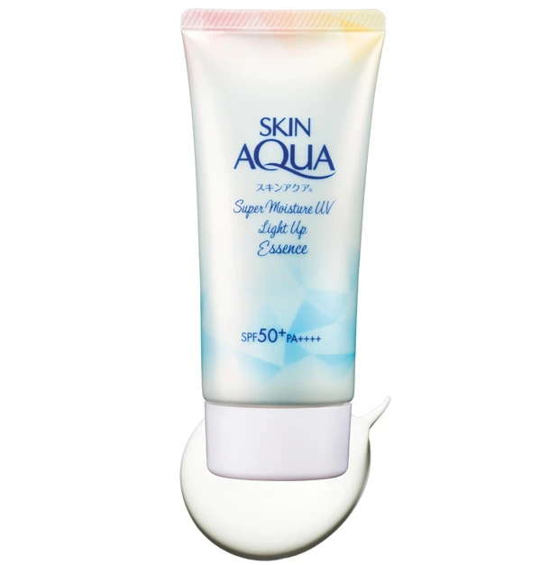 【おすすめ日焼け止め2024】スキンアクア スーパーモイスチャー UVライトアップエッセンス SPF50+・PA++++ 70g ￥814（編集部調べ）／ロート製薬