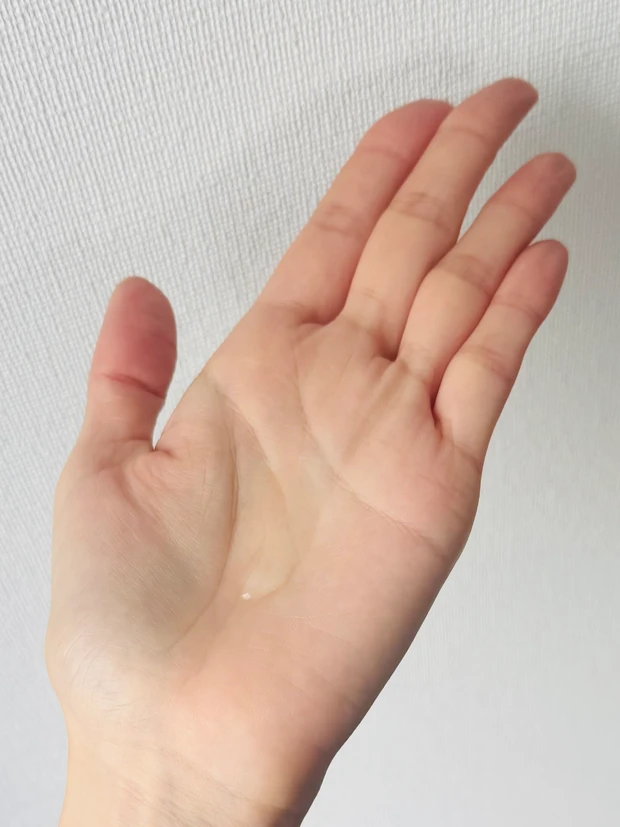 ラロッシュポゼのエファクラ ピールケア セラムのテクスチャー