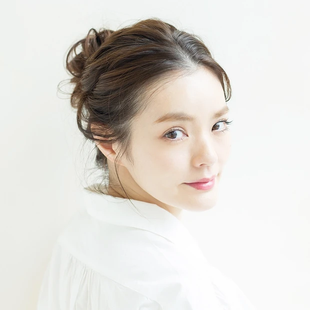 髪を巻かなくてもおしゃれで可愛い！ おだんごアレンジ【プロセス動画で解説…