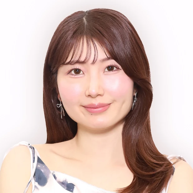 肌の赤みが気になる方におすすめ！ 肌の赤みがコンプレックスだったのでイエローのコントロールカラーを使って彩度を上げてカバーしてます。