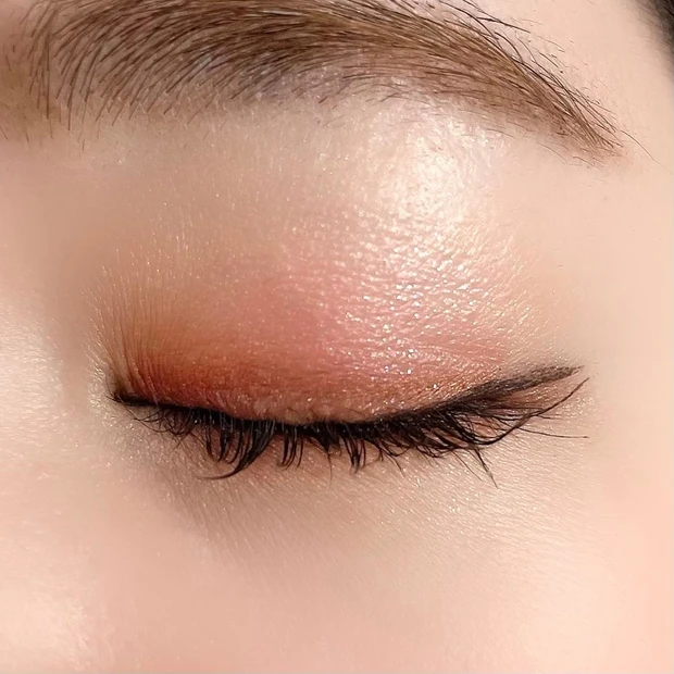 BLEND BERRY(ブレンドベリー) オーラクリエイション 102 ザクロ&シュガリーピンク アイメイク