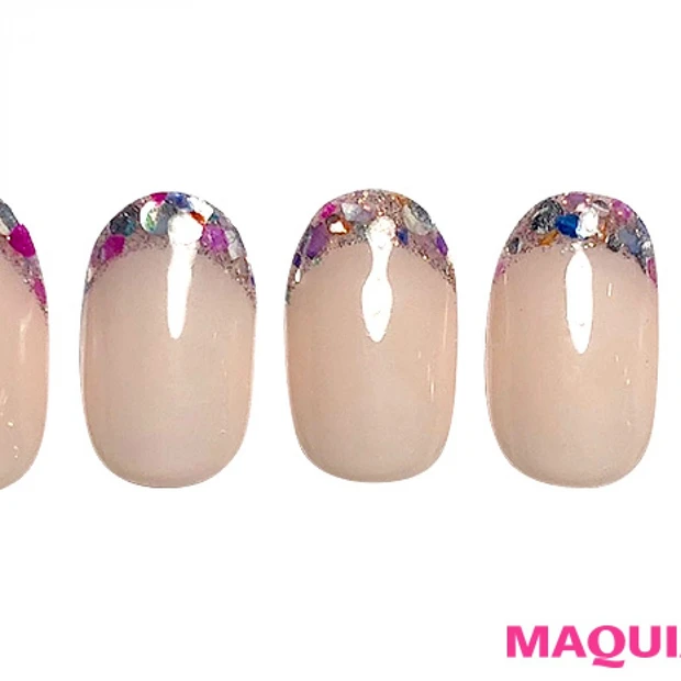 あふれる輝きが春を呼ぶ「カラフルフレンチ」ネイル