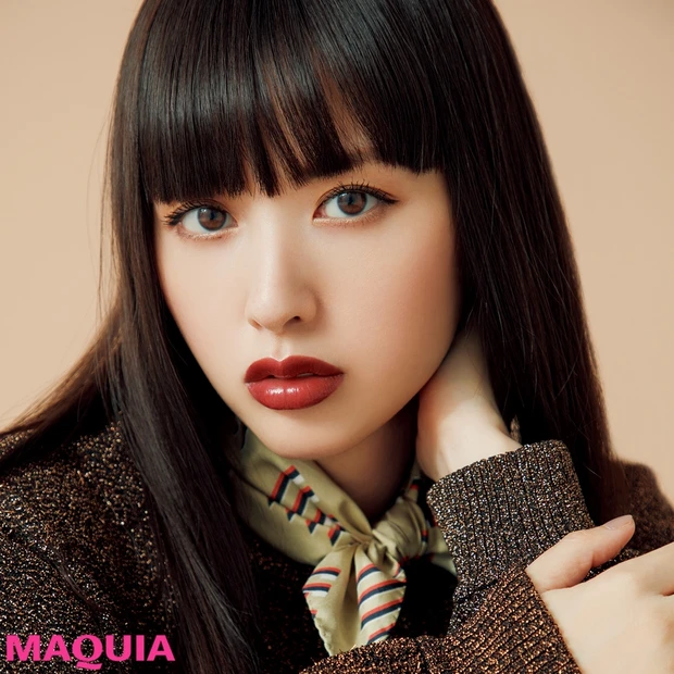 鈴木えみさんが今したい顔って？ ベスコス受賞アイテムでセルフメイクに挑戦…