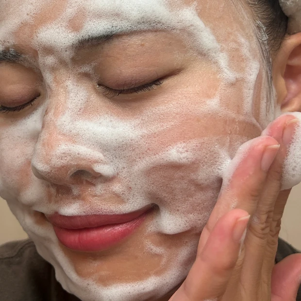 沖縄土産にオススメ♡ナゴパイナップルパークの【パイン炭石けん】120万個売れた人気の理由は？パイナップルの嬉しい美容効果も♡