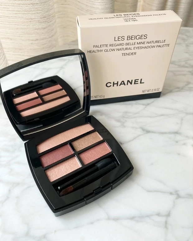 CHANEL新作コスメ。捨て色なし!どんな肌トーンにもマッチするレ ベージュ パレット ルガール TENDER/ネイル エナメル ヴェルニ限定色
_2