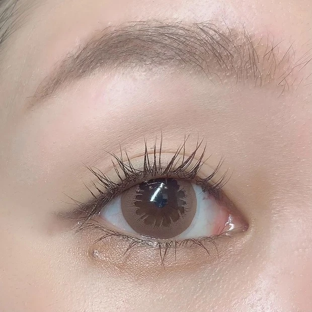 ユーアーグラムのジェルアイライナー_#11 グレージュ