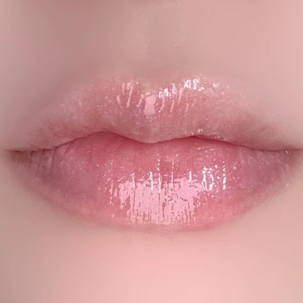 ディオール アディクト リップ マキシマイザー　084 ブルーマニア