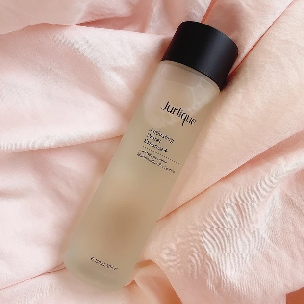 ☆オーガニック化粧品好きな方は必見☆3月3日新発売【ジュリーク ハイドレイティング  ウォーターエッセンス＋】のご紹介_2_1