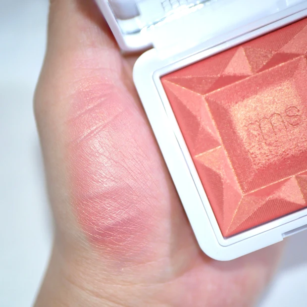 rmsbeauty(アールエムエスビューティー)ハイドラパウダーブラッシュ マイタイ スウォッチ