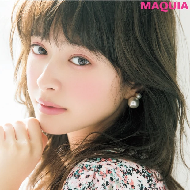 デートや合コンならこれ！ 絶妙な色気を醸し出すピンクメイク