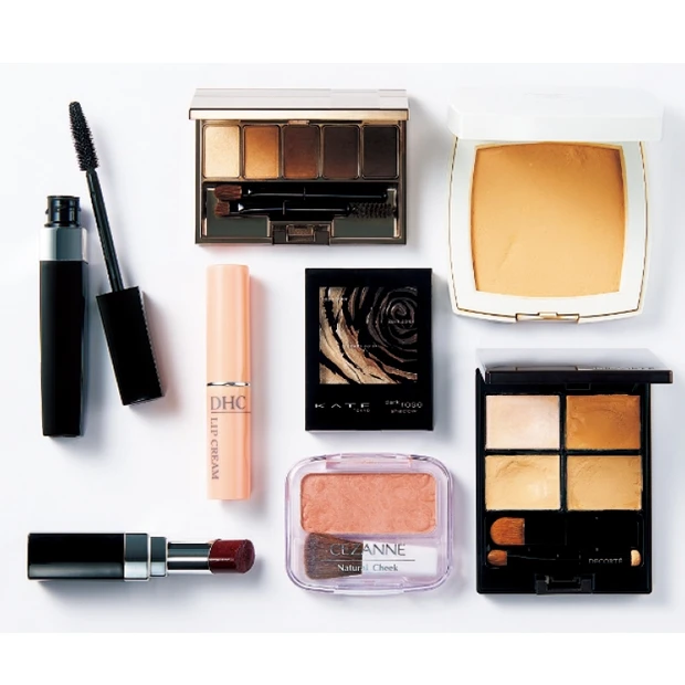 トレンドカラーでメイクを楽しむ！「偏愛カラー」