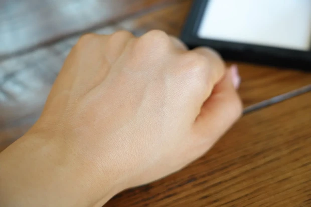 ライトリフレクティングセッティングパウダー　プレスト　N