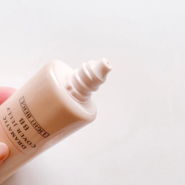 【マスクにつきにくい】マキアージュのBBクリームにカバータイプが新登場!つやと透明感のある肌に導いてくれる、ぷにぷにジェリーテクスチャー_2_2