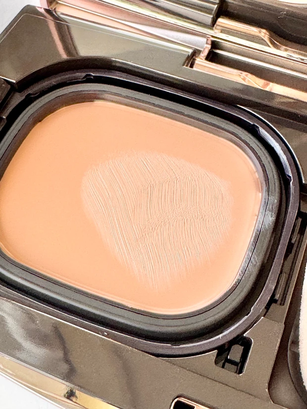 カバーマーク　ファンデ　クリームファンデ　ベースメイク　乾燥肌　デパコス