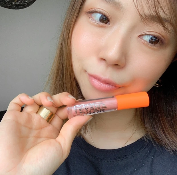 重ねてかわいさ100倍!ネオンパケの夏リップ【M.A.C】テヤナテイラー限定コラボコレクション_5