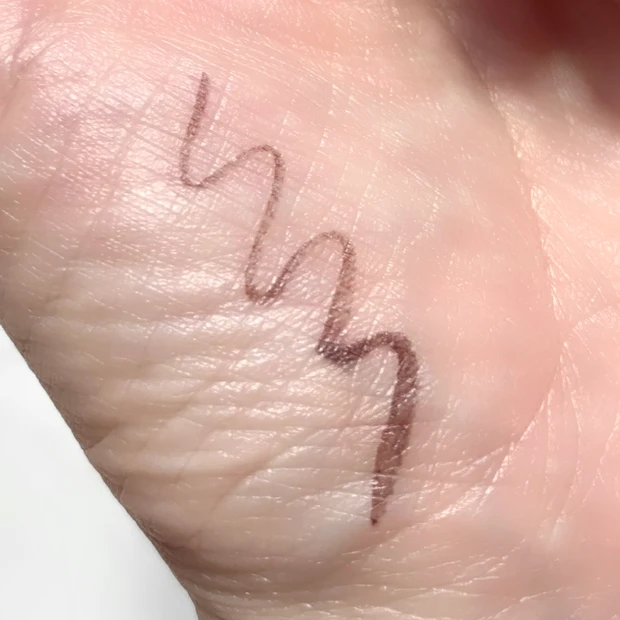 ミニュム アイライナー 色