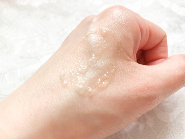 【動画レポ】毛穴にスパルタ泡美容。ぱちぱち、じゅわ～の新感覚が気持ちいい!アスタリフト スパークル タイト セラム_3