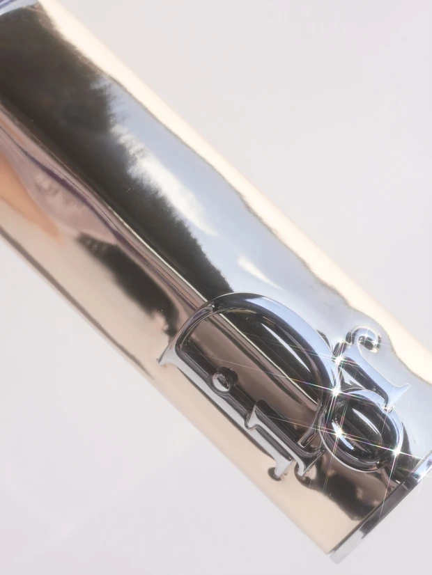 Diorホリデー限定品をスウォッチ。【クリスマスコフレ2022】華やかなクリスマスが今年もついに登場。_6_2