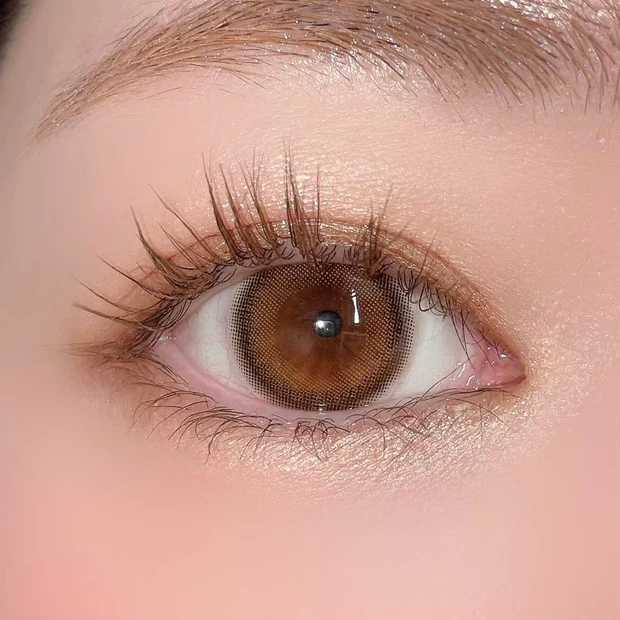 CEZANNE(セザンヌ)ベージュトーンアイシャドウ 01 ナッツベージュ アイメイク