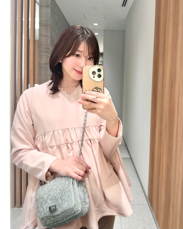 【自己紹介】6年目になりました♪30代フェミニンメイクと美容医療が好き！イエベ春のカオと申します✨_2