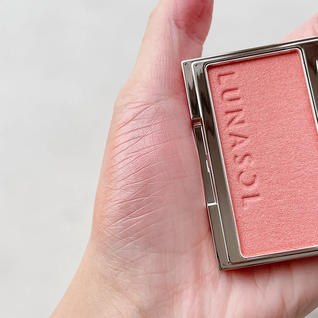 ルナソル カラーリングシアーチークス  EX11 スウォッチ