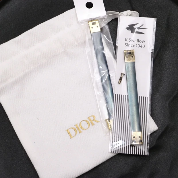 バネ口金でDiorの巾着をポーチ風にリメイク