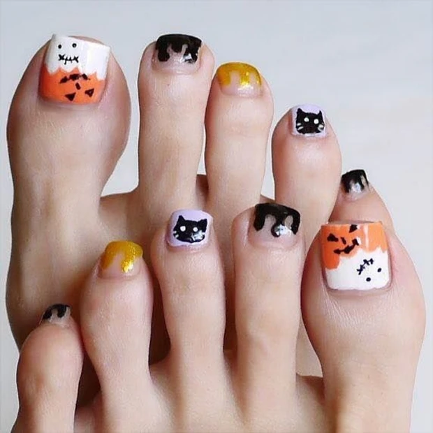 定番モチーフを簡単手描き！ 可愛さ重視のハロウィンネイル【ギ☆のセルフネ…