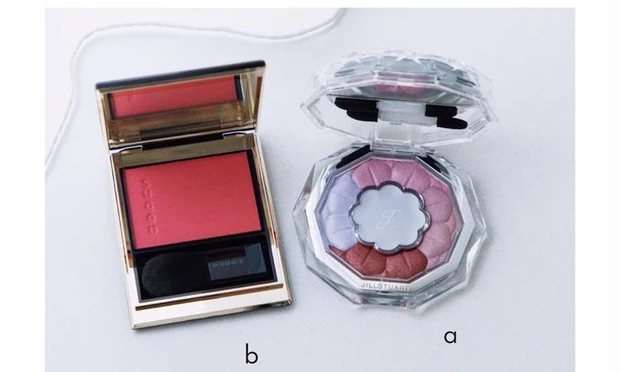 SUQQU メルティングパウダーブラッシュ 02 春音 -HARUOTO プロ 使い方 メイクテク