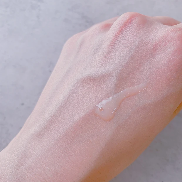夏に浴びた紫外線によるくすみも撃退!
秋冬にかけて、透明感を手に入れる無敵のセット【コスメデコルテ ホワイトロジスト】_3