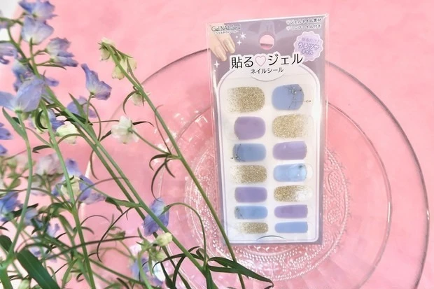 美容好きが注目！ おすすめのジェルネイルシール8選_【おすすめジェルネイルシール⑥】セリア_セリア ジェルネイルシール デイリーコレクション 14P/1sheet（ミニネイルファイル付き ） \110