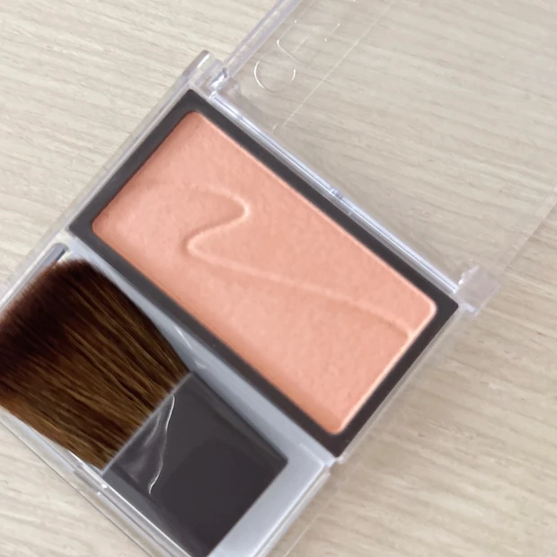 セザンヌ 「チークブラッシュ」