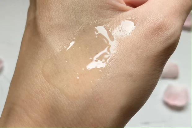 フリープラスから新登場!敏感肌の方も使える肌負担の少ないオイルクレンジング‼︎_2