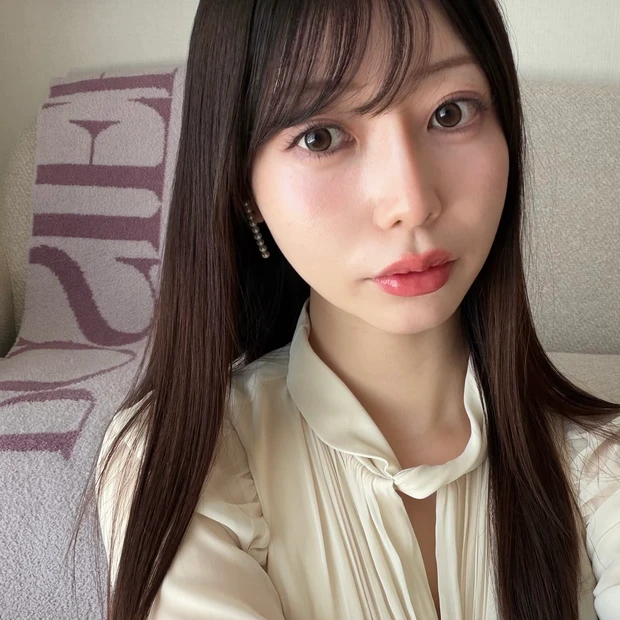 ビーアイドル　チーク　03