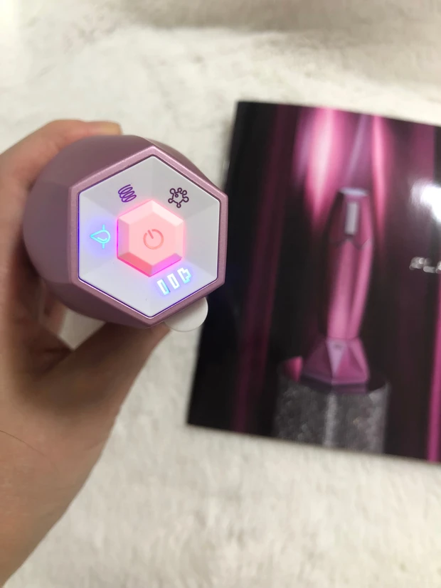 【3分で完了!?日本初!!ホームフェイシャルケア】美顔器以上、医療レーザー未満♡『PLASMACLE(プラズマクル)』_2
