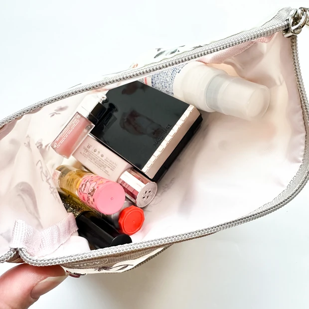 【雑誌付録 レスポのポーチやミニコスメを愛用】30代兄弟ママのリアルなポーチの中身を紹介！_7_1