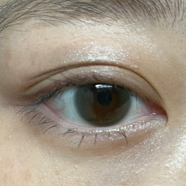 今日の装いとアイシャドウ【リンメル
ワンダー ラスト アイシャドウ スティック】_3_1