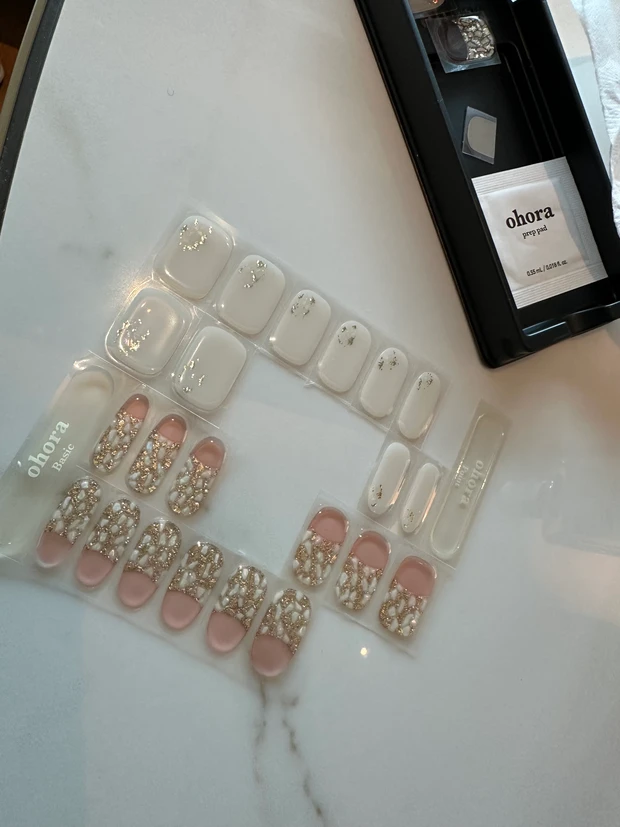 MAQUIAっ子がこぞって使っている
ohora
ズボラママが1年使ってみた結果正直レビュー_1