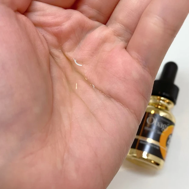 手 美容液 ボトル スキンケア 化粧品