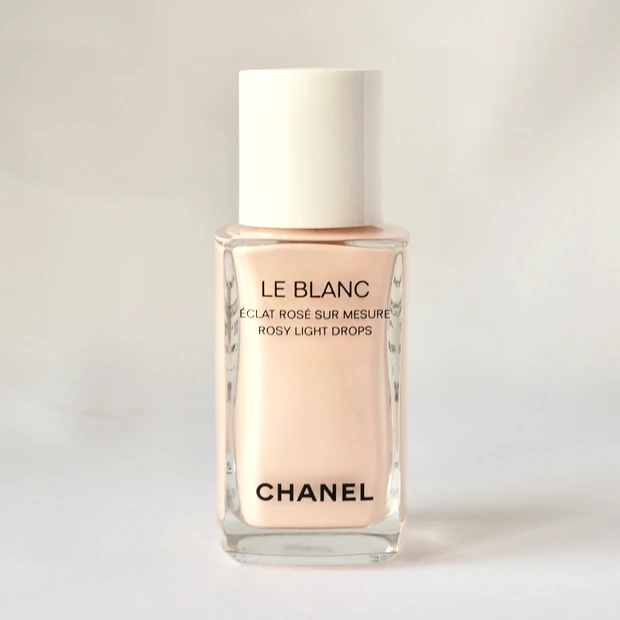 CHANEL(シャネル) ル ブラン ロージー ドロップス ハイライト