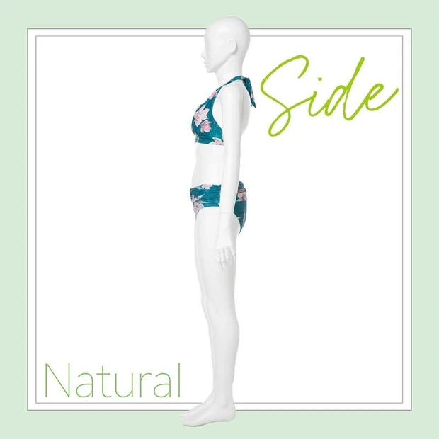 骨格ナチュラルタイプにおすすめの水着_1.肩の大きさをカバーできるしっかりホルダーネック_サイド