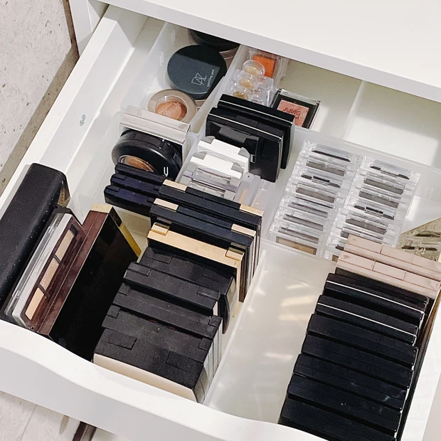 【誰でも簡単にコスメ収納】100均･無印良品･ニトリで買える収納グッズをフル活用！一軍ポーチも紹介☆_4_2