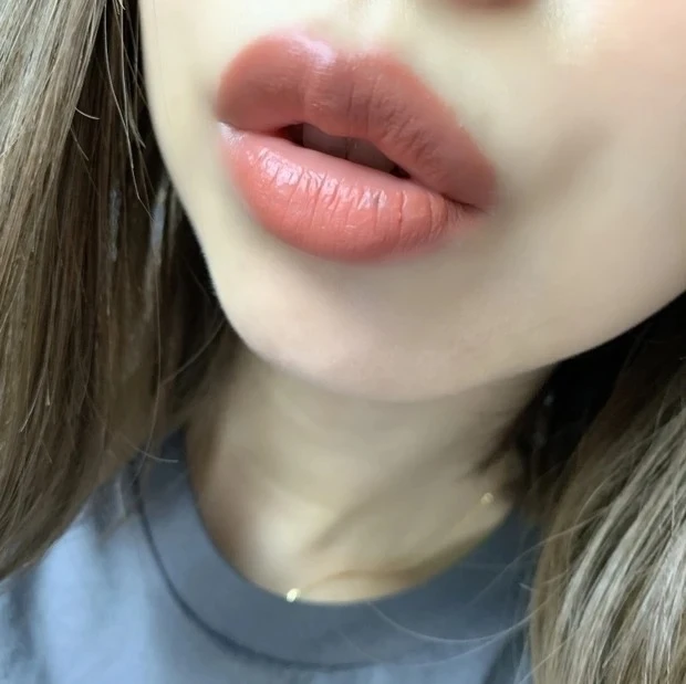 hince ヒンス リップ ムードインハンサーマット M002 タイムレス