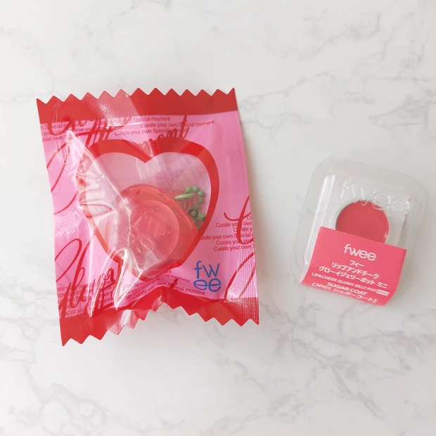 カラーはピンクのみ！大人気韓国コスメフィー（fwee）から「ピンクオブセッションステイフィットティント」登場｜イエベ春が購入した2色をスウォッチつきで紹介！_10