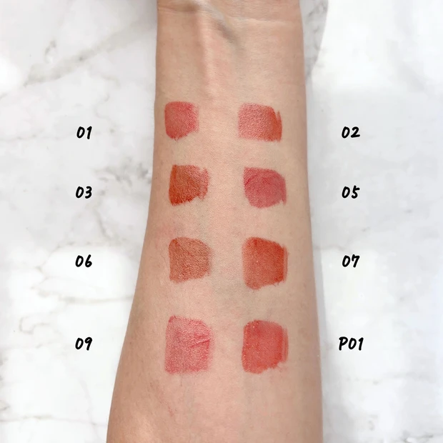 ウォータリーティントリップの塗布前後でのツヤ・潤いの違い比較