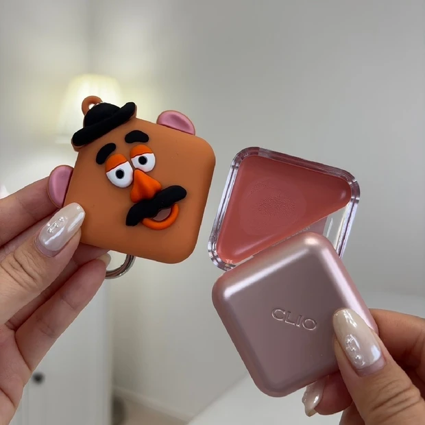 【CLIO×トイストーリー】可愛すぎるコラボコスメ♡